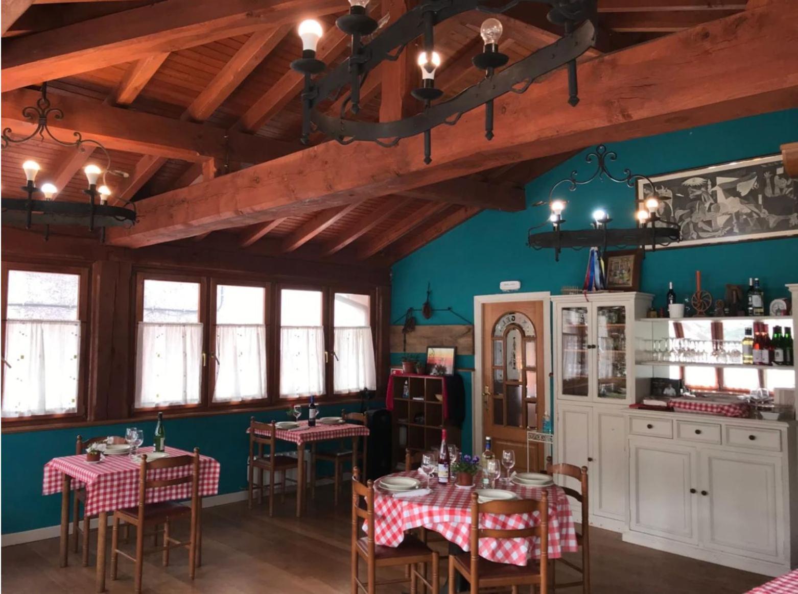 Zubietako Ostatua Hotel Bagian luar foto
