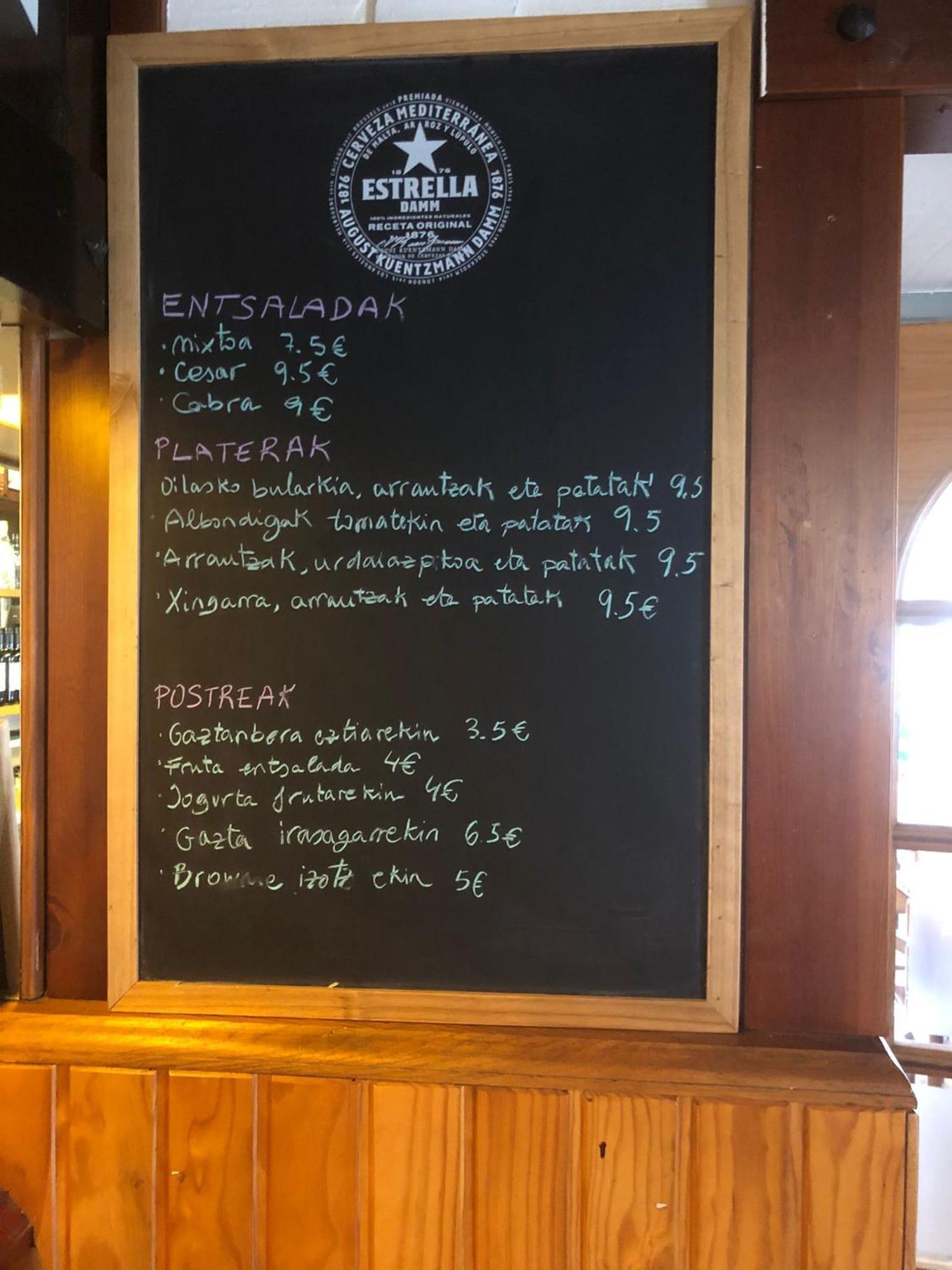 Zubietako Ostatua Hotel Bagian luar foto